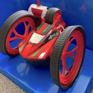 𝅺🔵 New Radio Control Rumbler With Extreme Tumbling And Spinning